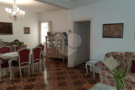 Casa à venda com 4 quartos em Jardim Europa, São Paulo, SP