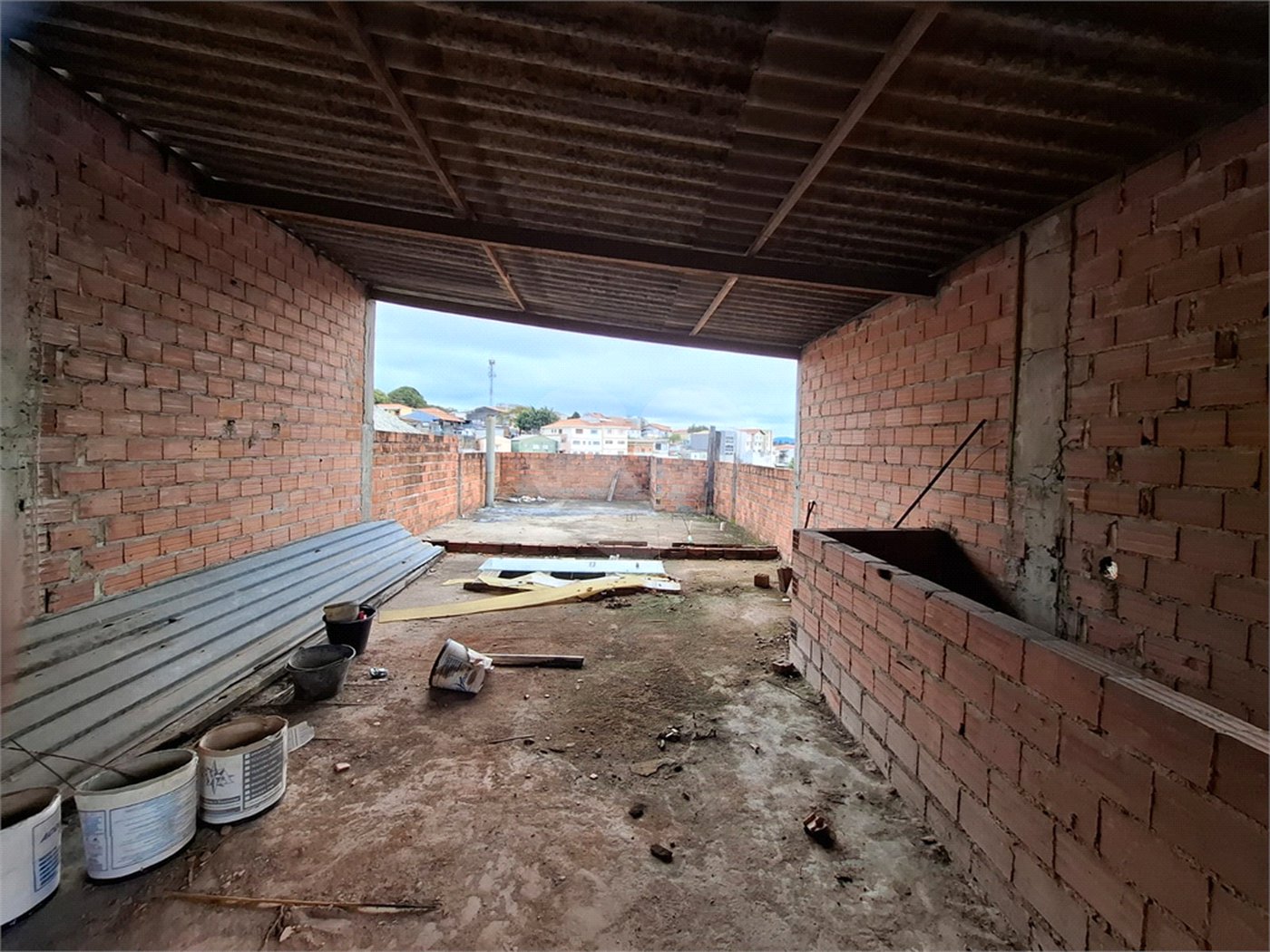 Casa à venda com 3 quartos em Parque Vitória, São Paulo, SP
