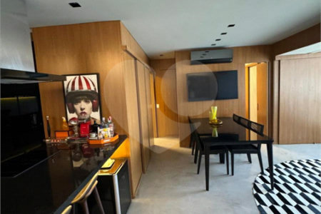 Apartamento à venda com 3 quartos, sendo 2 suítes,  em Brooklin Paulista, São Paulo, SP