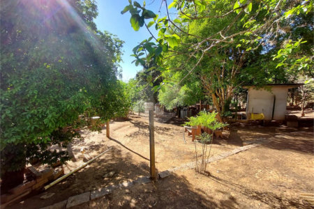 Chácara à venda com 2 quartos em Bosque, Vinhedo, SP