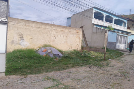 Terreno à venda no condomínio Mirela, Rio de Janeiro - RJ