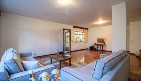 Sobrado à venda com 3 quartos, sendo 1 suíte,  em Brooklin Velho, São Paulo, SP