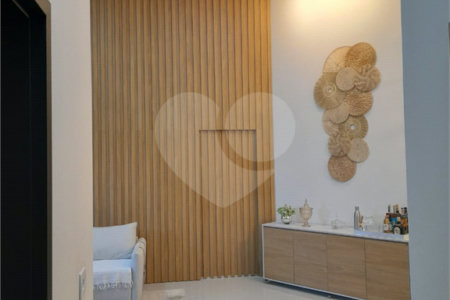 Casa à venda com 4 suítes no condomínio Quinta das Laranjeiras, Araraquara - SP