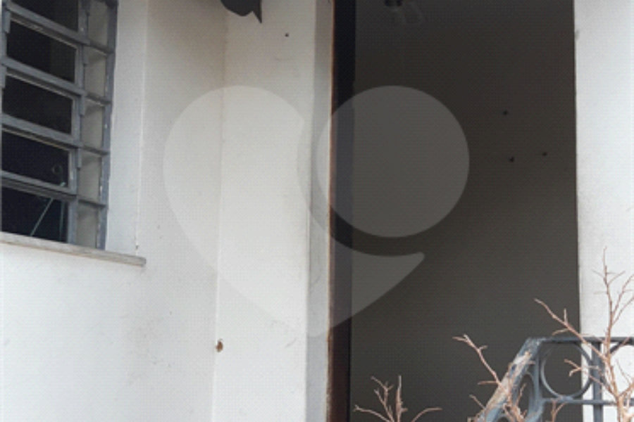 Casa à venda com 6 quartos, sendo 1 suíte, em Água Fria, São Paulo, SP