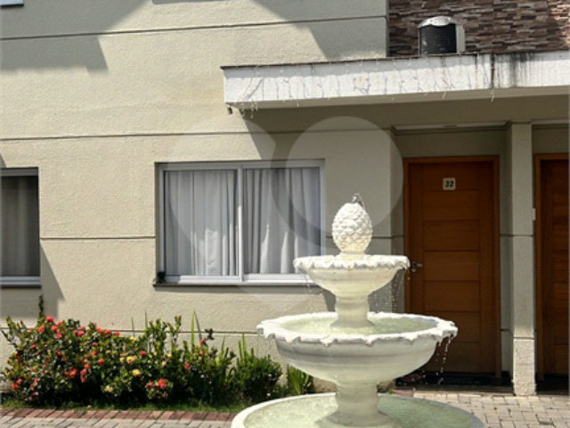 Casa à venda com 2 quartos, sendo 1 suíte,  no condomínio Reserva da Cantareira, São Paulo - SP