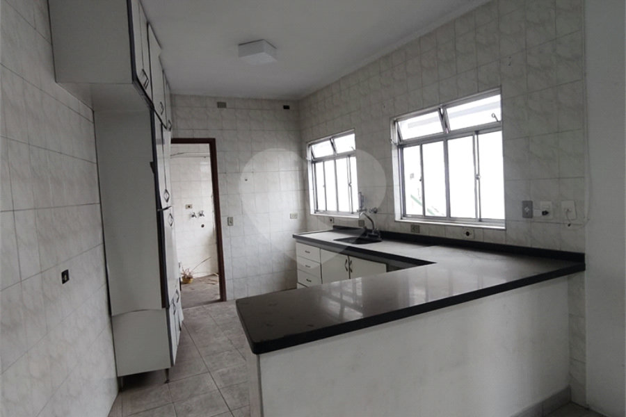 Sobrado à venda ou para alugar com 2 quartos, sendo 1 suíte, em Parada Inglesa, São Paulo, SP