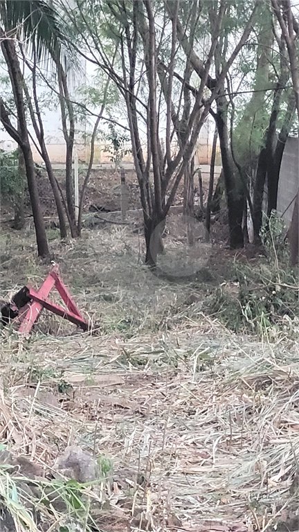 Terreno à Venda em São Carlos, no bairro Vila Prado