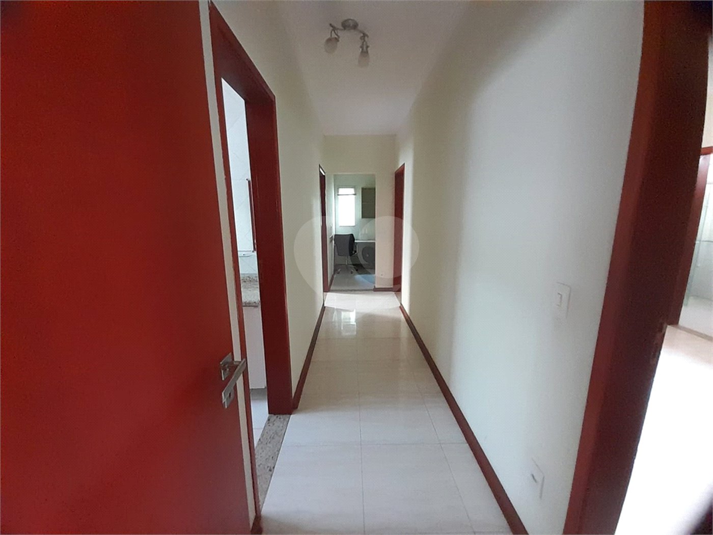 Casa à Venda no Residencial Eldorado - São Carlos