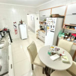 Sobrado à venda com 3 quartos, sendo 1 suíte, em Vila Vitório Mazzei, São Paulo, SP