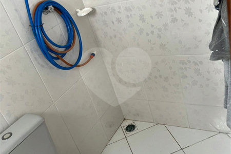 Prédio à venda com 7 quartos no Centro, Votorantim, SP