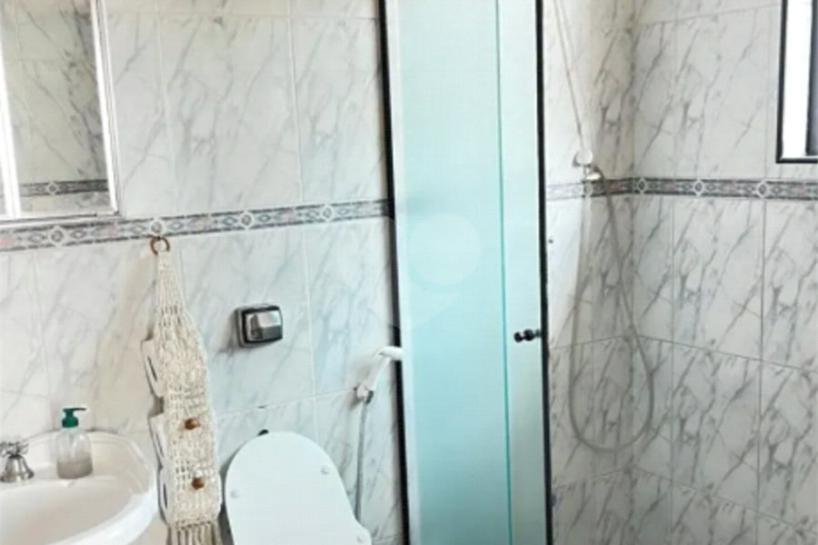 Sobrado à venda com 5 quartos, sendo 1 suíte,  em Tremembé, São Paulo, SP