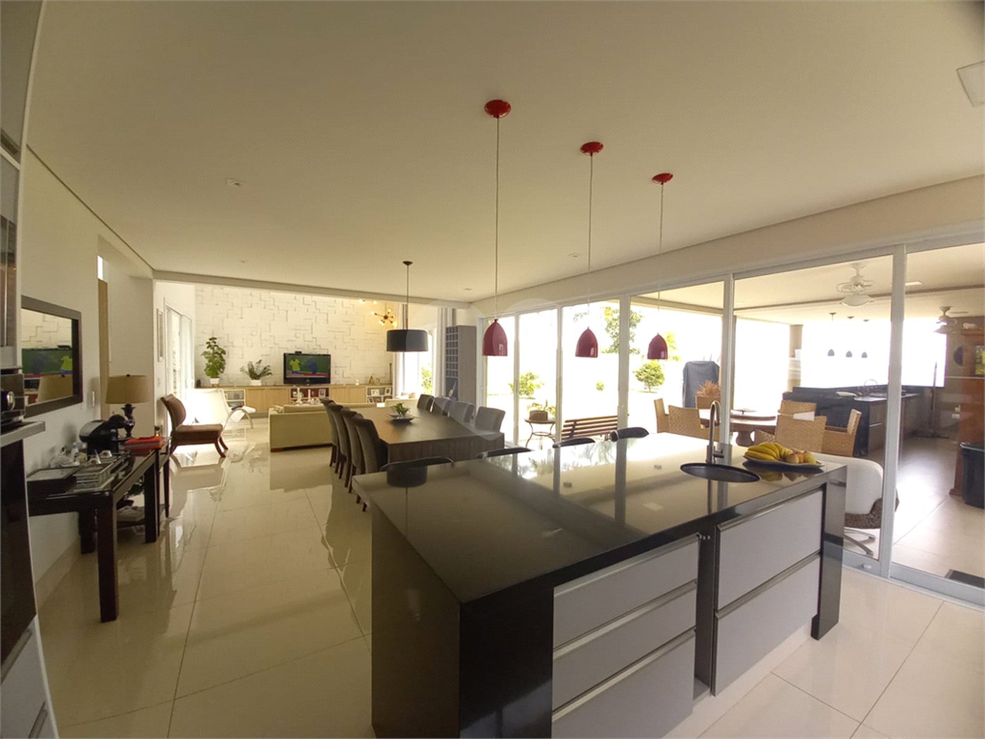 Casa à venda com 3 suítes no condomínio Alpes de Vinhedo, Vinhedo - SP