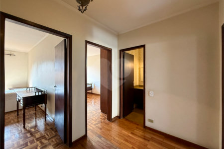 Casa à venda com 3 quartos, sendo 1 suíte,  em Vila Cruzeiro, São Paulo, SP