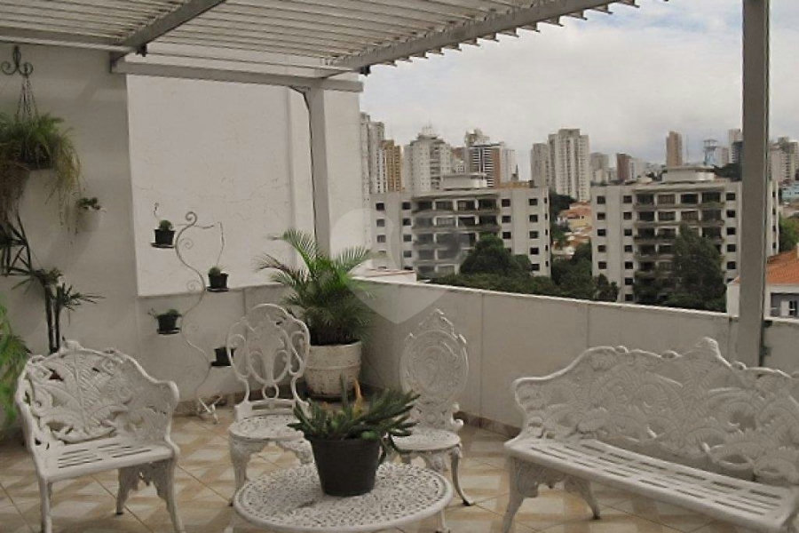 Sobrado à venda com 4 quartos, sendo 1 suíte, em Jardim São Paulo(zona Norte), São Paulo, SP