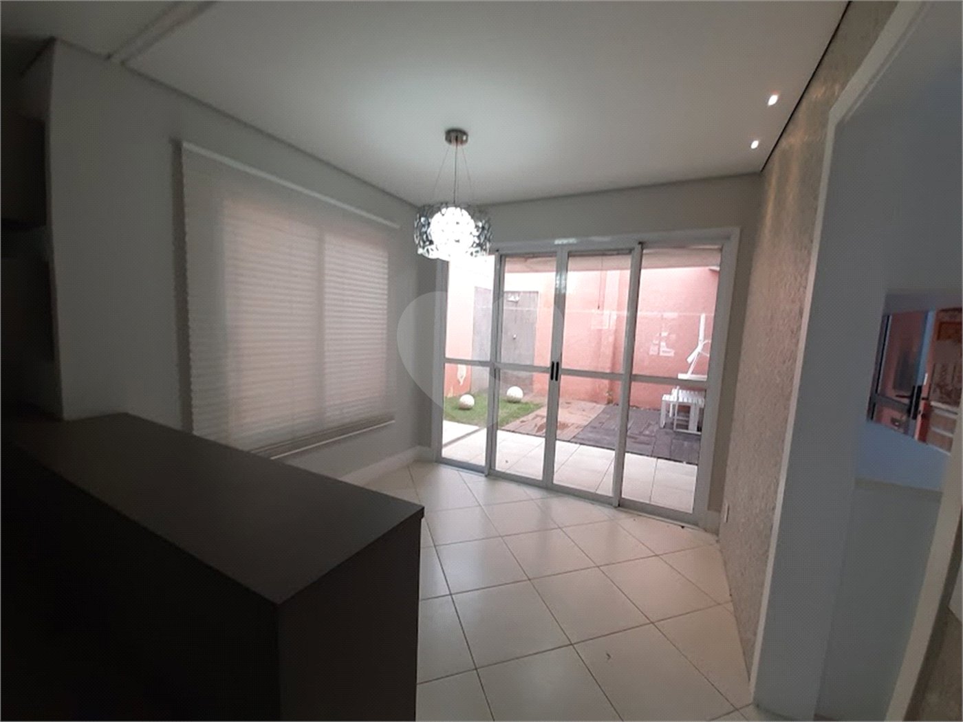 Casa à venda com 3 quartos, sendo 1 suíte, no condomínio Reserva Elton Ville., Sorocaba - SP
