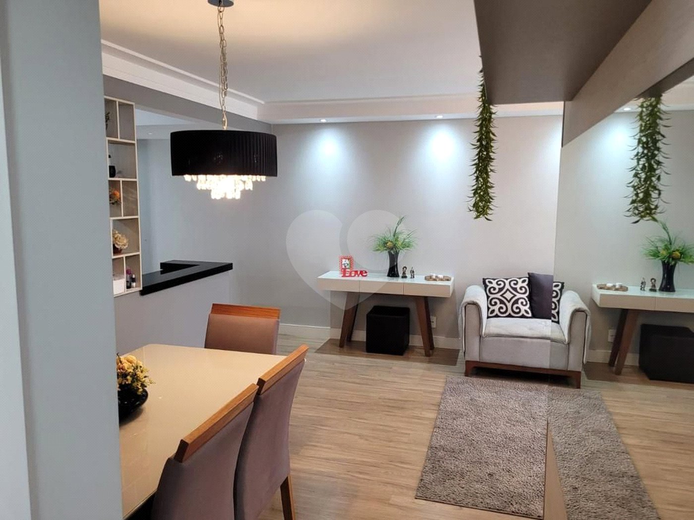 Apartamento à venda com 3 quartos, sendo 1 suíte, em Além Ponte, Sorocaba, SP