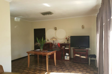 Casa à venda com 3 quartos, sendo 1 suíte, em Jardim Japão, São Paulo, SP