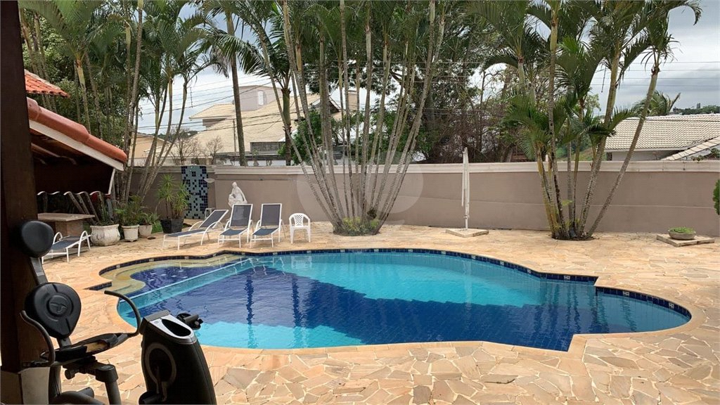 Casa à venda com 4 suítes em Jardim Residencial Santa Luiza, Atibaia, SP