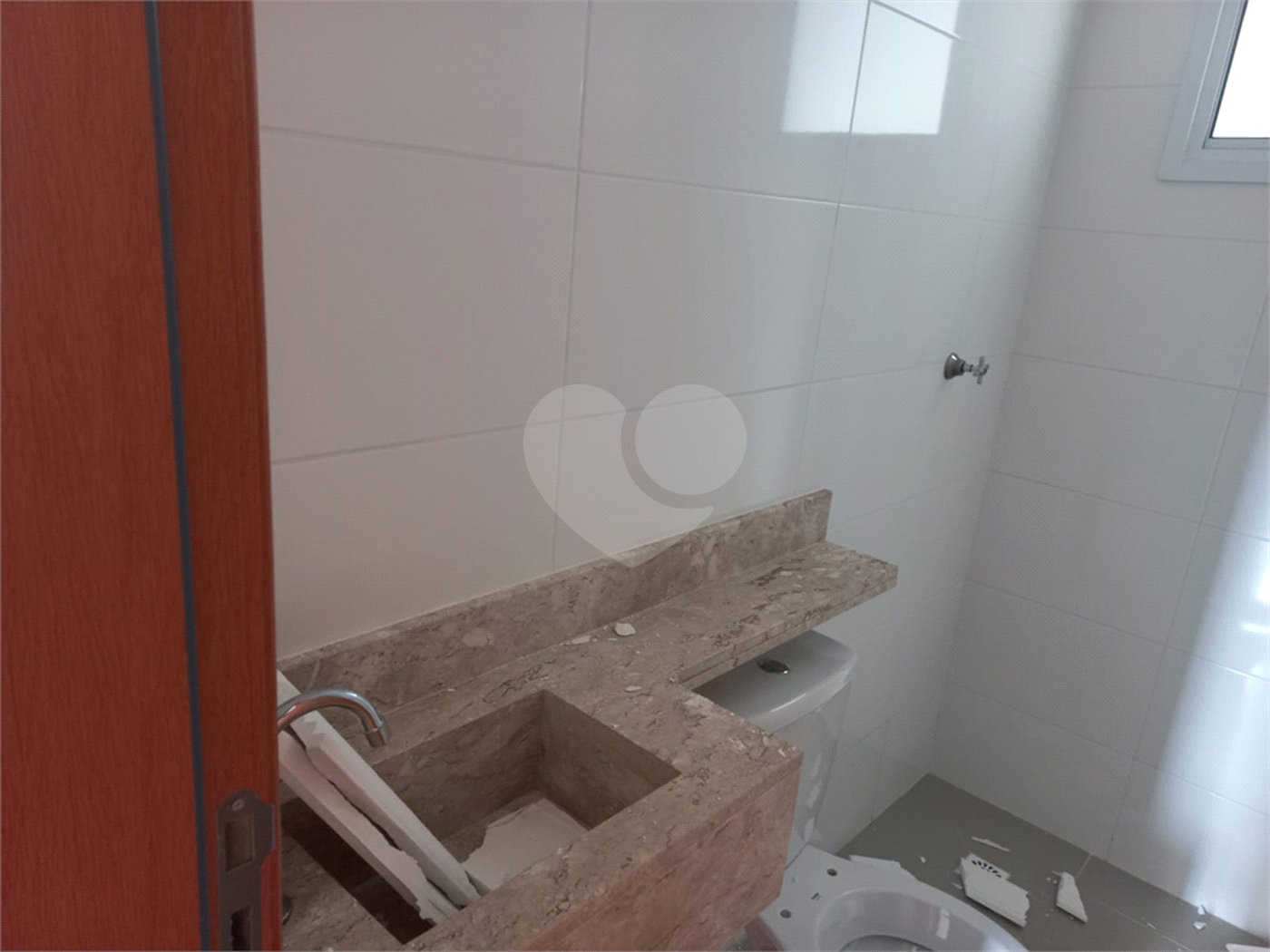 Casa à venda com 2 quartos no condomínio Residencial Sebastião de Freitas, São Paulo - SP