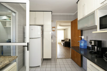 Apartamento à venda com 3 quartos, sendo 1 suíte, em Chácara Santo Antônio, São Paulo, SP
