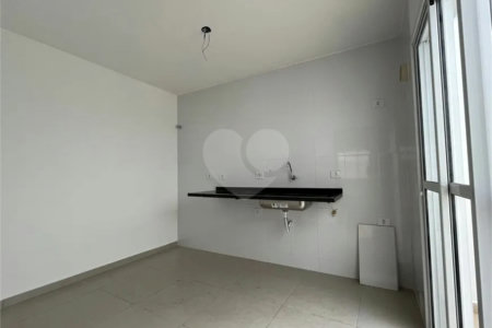 Casa à venda com 2 suítes no condomínio Residencial DI Luca, São Paulo - SP