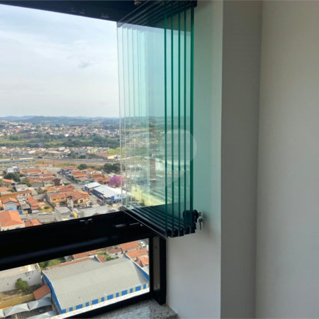 Apartamento à venda com 2 suítes em Alvinópolis, Atibaia, SP