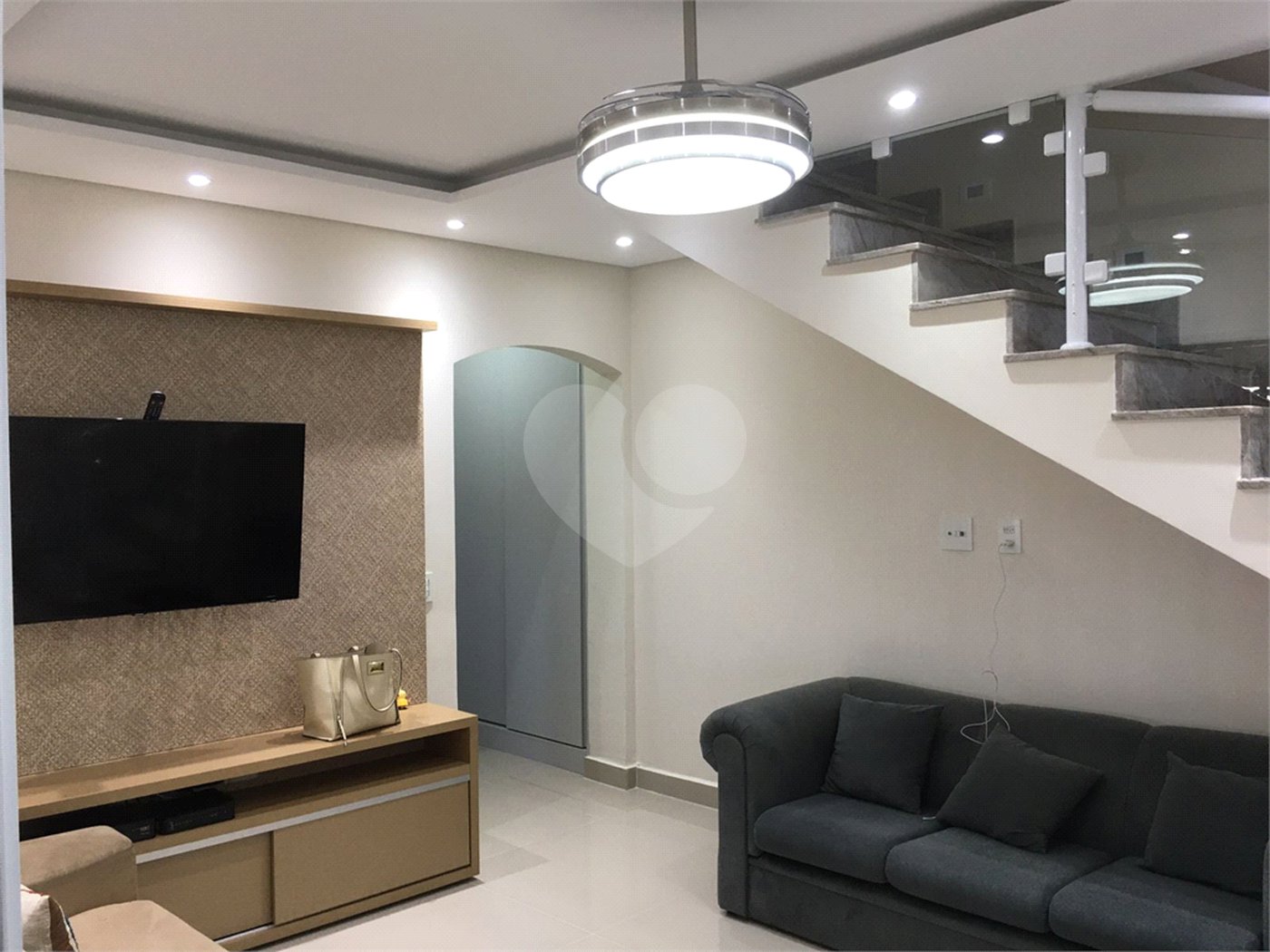 Sobrado à venda com 3 quartos, sendo 1 suíte, em Jaçanã, São Paulo, SP