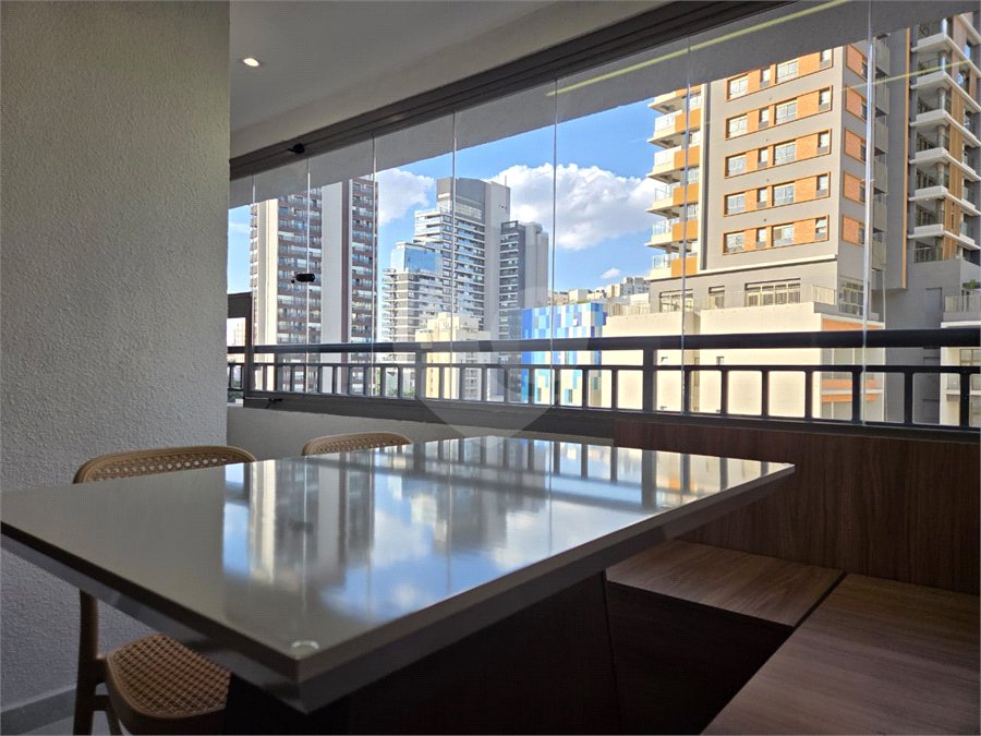 Apartamento à venda com 1 suíte em Vila Mariana, São Paulo, SP