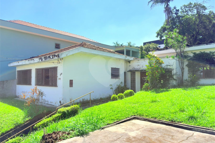 Casa Térrea à venda com 3 quartos, sendo 1 suíte, em Jardim Floresta, São Paulo, SP