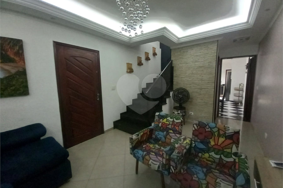 Sobrado à venda com 3 quartos, sendo 1 suíte, em Vila Guilherme, São Paulo, SP