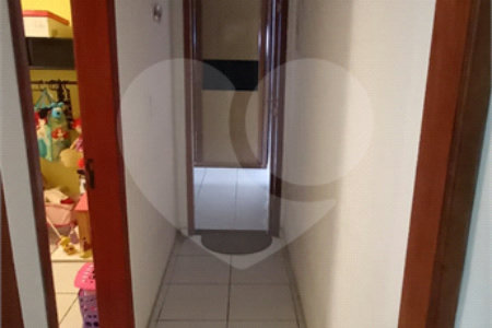 Casa à venda com 3 quartos, sendo 1 suíte, em Areal, Araruama, RJ