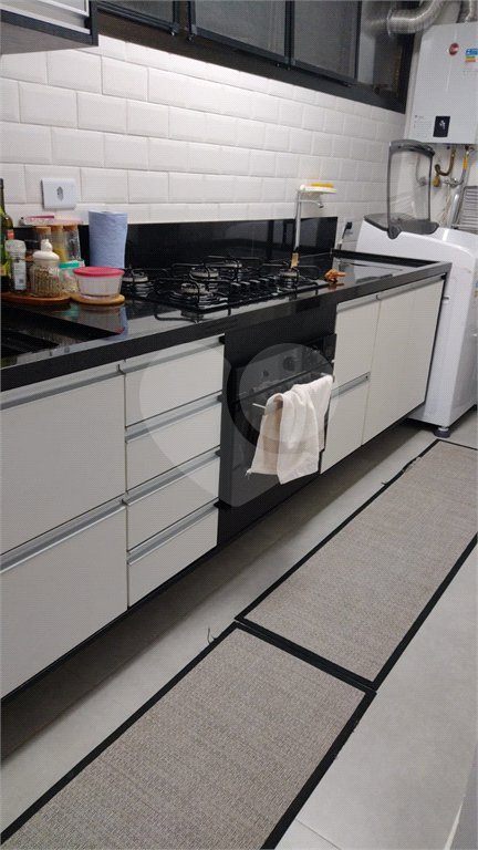Apartamento à venda com 2 suítes em Jardim Londrina, São Paulo, SP