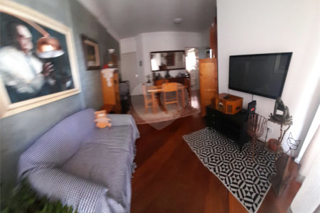 Apartamento à venda com 3 quartos, sendo 1 suíte,  em Parque Residencial Aquarius, São José dos Campos, SP