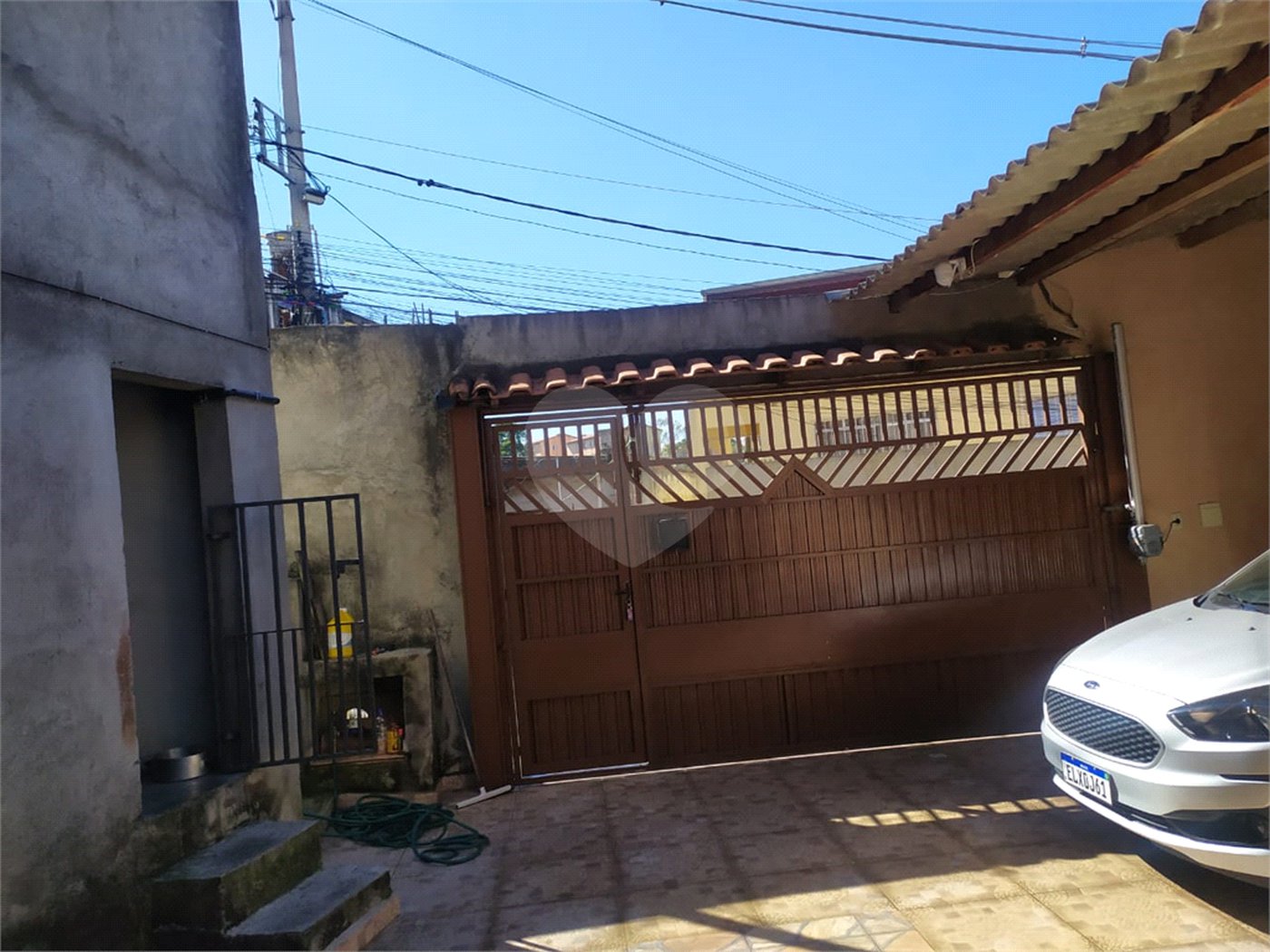 Casa à venda com 4 quartos, sendo 1 suíte, em Tremembé, São Paulo, SP