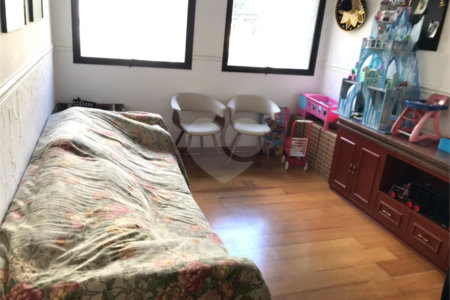 Apartamento à venda com 4 quartos, sendo 3 suítes, em Indianópolis, São Paulo, SP