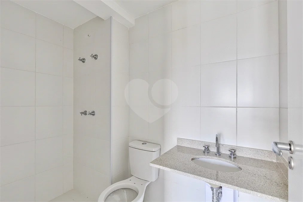 Apartamento à venda com 2 quartos, sendo 1 suíte, em Santo Amaro, São Paulo, SP