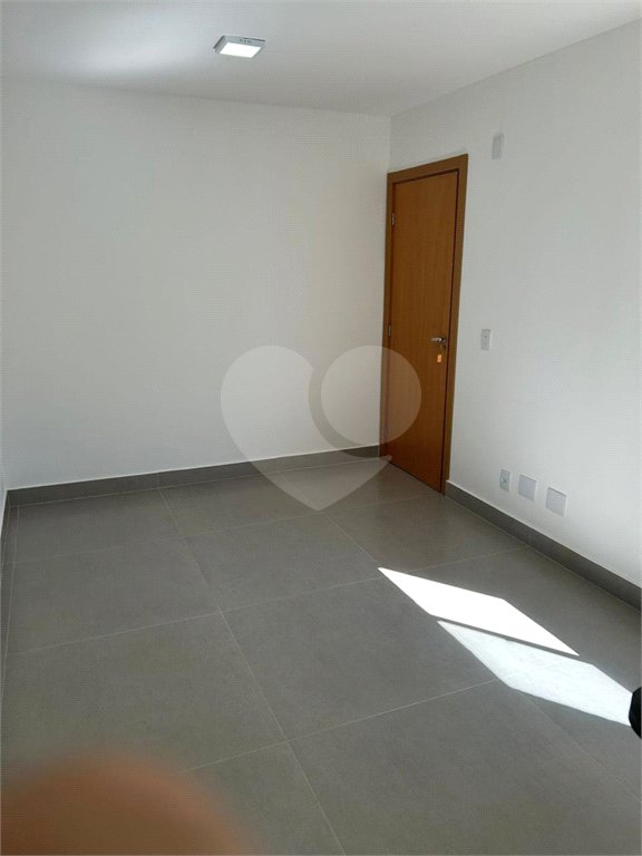 Apartamento à venda com 2 quartos em Ponte Nova, Várzea Grande, MT