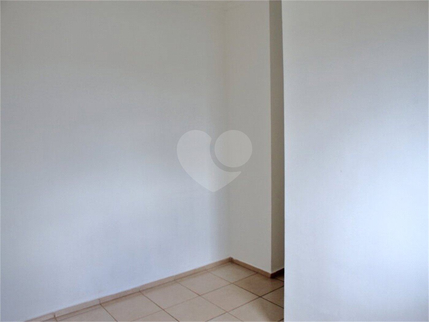 Apartamento à venda com 1 suíte em Parque Residencial Presidente Médici, Itu, SP