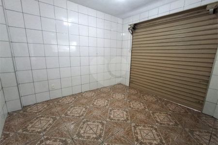 Casa à venda com 4 quartos em Vila dos Minérios, São Paulo, SP