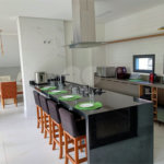Casa à venda ou para alugar com 4 suítes no Centro, Jambeiro, SP