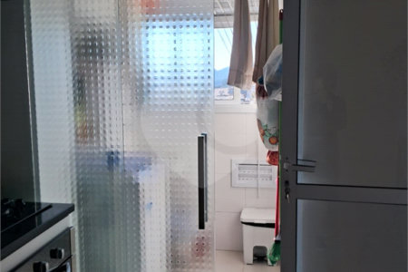 Apartamento à venda com 2 quartos, sendo 1 suíte,  no Centro, Mogi das Cruzes, SP