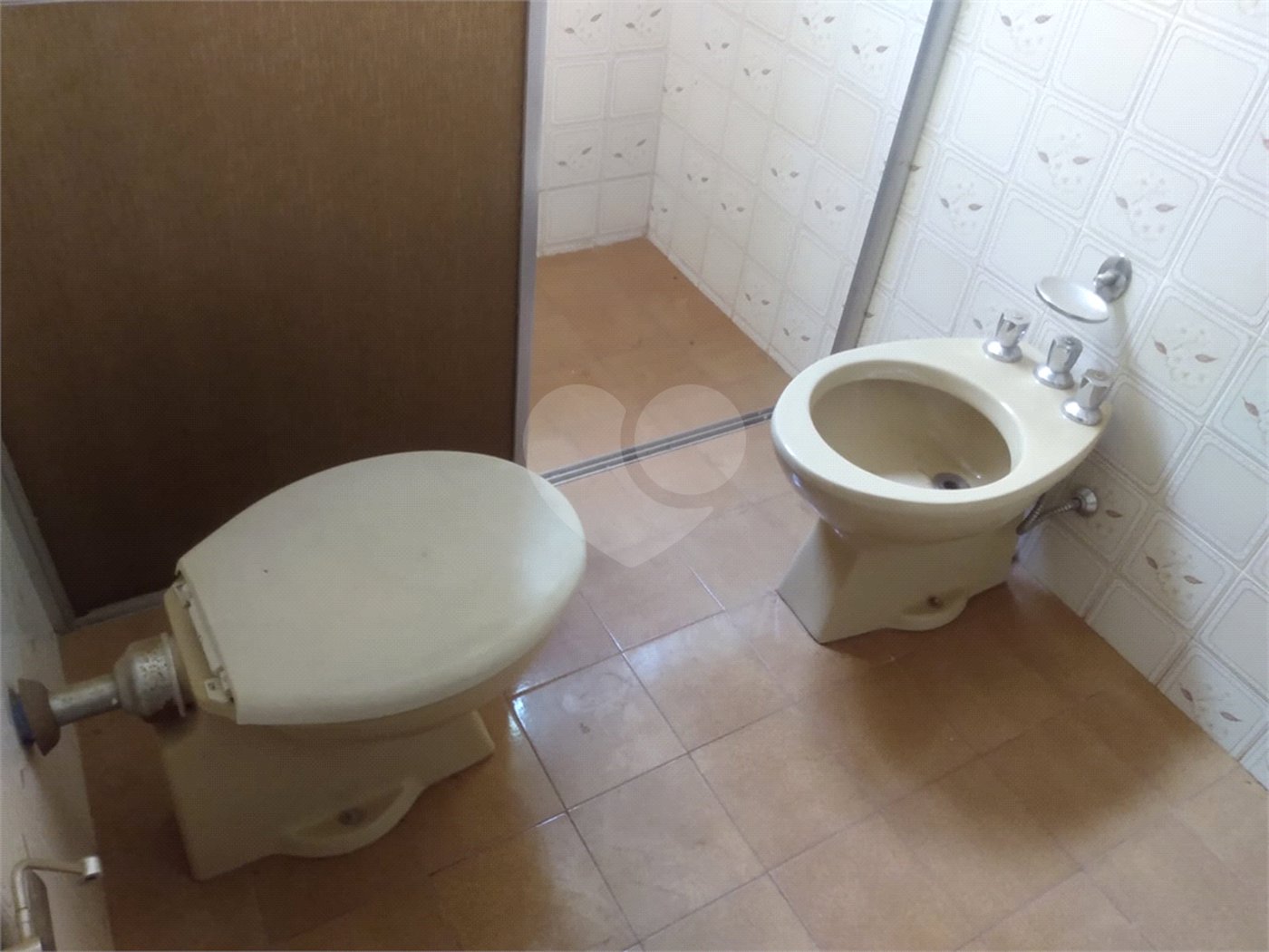 Casa à venda com 6 quartos, sendo 1 suíte, no Centro, Itapetininga, SP