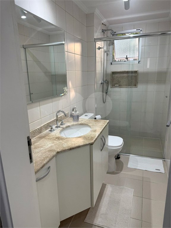 Casa à venda com 3 quartos, sendo 1 suíte, no condomínio Villas de São Francisco, São Paulo - SP
