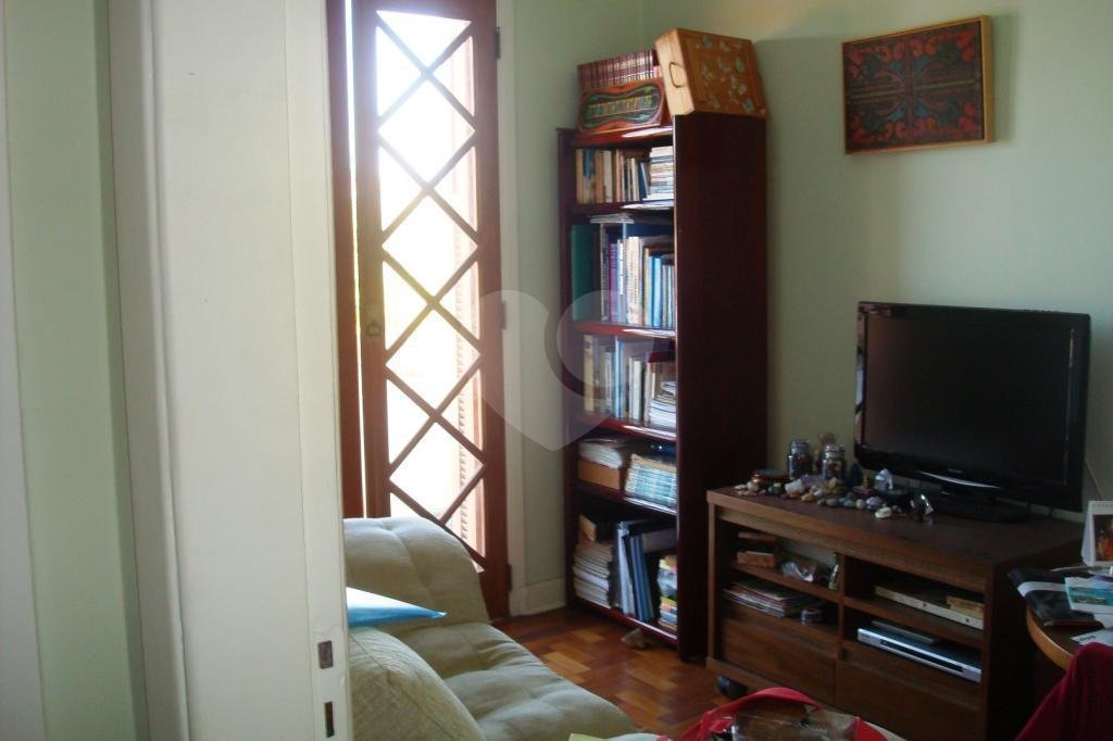 Sobrado à venda com 3 quartos, sendo 1 suíte, em Brooklin Velho, São Paulo, SP