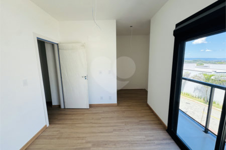 Casa à venda ou para alugar com 3 suítes no condomínio Mont Blanc Village, Vinhedo - SP