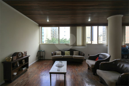 Apartamento à venda com 3 quartos, sendo 1 suíte, em Jardim Paulista, São Paulo, SP