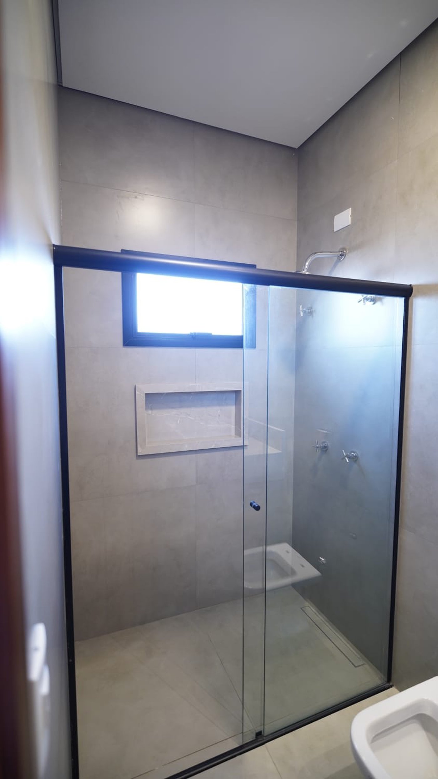 Casa à venda com 3 suítes no condomínio Portinari II, Álvares Machado - SP