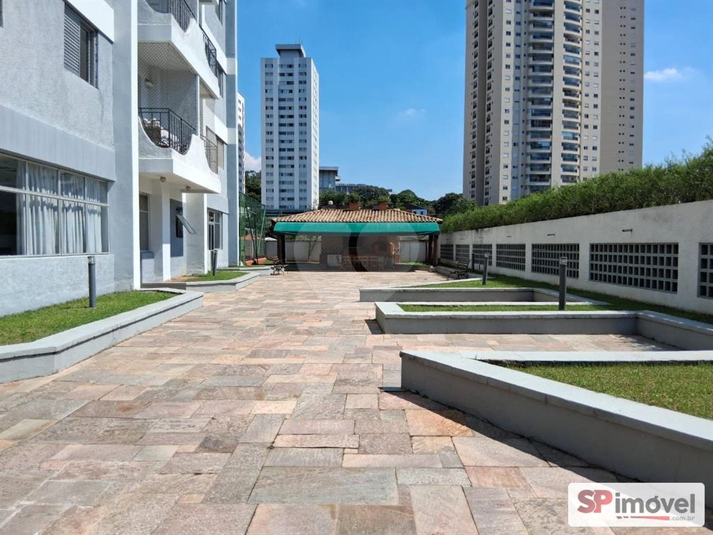 Apartamento à venda com 3 quartos, sendo 1 suíte,  em Água Fria, São Paulo, SP