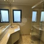 Cobertura à venda ou para alugar com 5 quartos, sendo 4 suítes, em Santo Amaro, São Paulo, SP