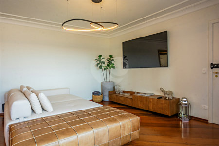 Apartamento à venda com 4 quartos, sendo 3 suítes, em Morumbi, São Paulo, SP